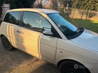 Usata Lancia Ypsilon 60 CV (44 kW) 2004 Giallo Utilitaria