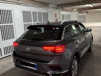 Usata VW T-Roc 150 CV (110 kW) 2018 Grigio SUV