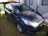 Usata Ford B-MAX Titanium 95 CV (69 kW) 2014 Grigio Monovolume
