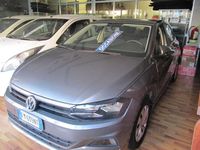 Usata VW Polo Trendline 65 CV (47 kW) 2017 Bay gray Berlina