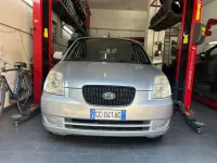 Usata Kia Picanto LX 60 CV (44 kW) 2007 Argento Utilitaria