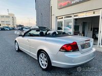 Usata Volvo C70 Summum 110 CV (80 kW) 2010 Grigio Cabrio