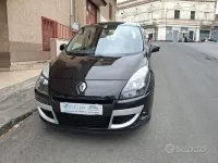 Usata Renault Scenic E-Tech Dynamique 110 CV (80 kW) 2009 Nero Monovolume
