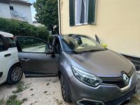 Usado Renault Captur 110 CV (80 kW) 2015 Gris SUV