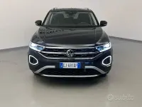 Usata VW T-Roc Style 110 CV (80 kW) 2022 Nero SUV