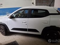 Usata Dacia Spring Extreme 47 kW (65 CV) 2025 Bianco Utilitaria