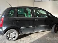 Usata Lancia Musa 90 CV (66 kW) 2007 Nero Monovolume