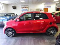 Usata Smart ForFour Brabus 109 CV (80 kW) 2016 Rosso Utilitaria