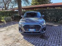 Usata Audi Q3 Sportback S-Line 150 CV (110 kW) 2022 Grigio chronos SUV