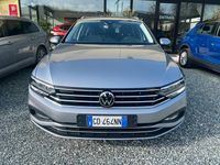 Usata VW Passat Business 122 CV (89 kW) 2021 Argento Station wagon
