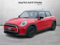 Usata Mini Cooper Essential 136 CV (100 kW) 2024 Rosso Utilitaria