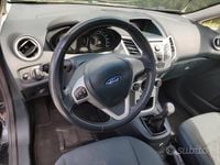 Usata Ford Fiesta 97 CV (71 kW) 2012 Nero Utilitaria