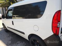 Usata Opel Combo 69 CV (50 kW) 2016 Bianco Monovolume