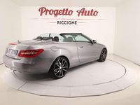 Usata Mercedes E200 Avantgarde 184 CV (135 kW) 2010 Grigio Cabrio