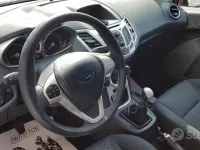 Usata Ford Fiesta Titanium 92 CV (67 kW) 2010 Viola Berlina
