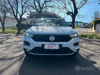 Usata VW T-Roc Style 150 CV (110 kW) 2018 Bianco SUV
