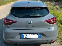 Usata Renault Clio SE 65 CV (47 kW) 2020 Grigio Utilitaria