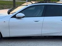 Usata BMW 520 M Sport 197 CV (144 kW) 2024 Giallo Station wagon