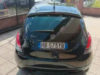 Usata Lancia Ypsilon Gold 69 CV (50 kW) 2014 Nero Utilitaria