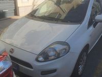 Usata Fiat Grande Punto 75 CV (55 kW) 2015 Bianco Utilitaria
