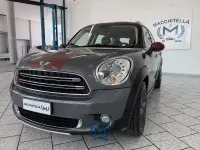 Usata Mini Cooper D Countryman Business 111 CV (81 kW) 2016 Marrone SUV