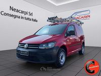 Usata VW Caddy 122 CV (89 kW) 2016 Rosso pastello Monovolume