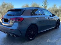 Usata Mercedes A180 Premium 116 CV (85 kW) 2019 Grigio Berlina