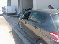 Usata Peugeot 208 82 CV (60 kW) 2012 Utilitaria