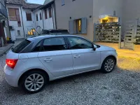 Usata Audi A1 Sportback Ambition 90 CV (66 kW) 2014 Bianco Utilitaria