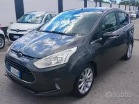 Usata Ford B-MAX Titanium 75 CV (55 kW) 2017 Grigio Monovolume
