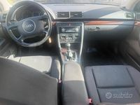 Usata Audi A4 130 CV (95 kW) 2001 Grigio Berlina