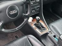 Usata Audi A4 130 CV (95 kW) 2003 Grigio Station wagon