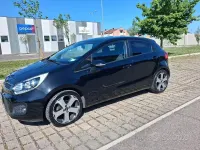 Usata Kia Rio 75 CV (55 kW) 2013 Nero Berlina