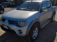 Usata Mitsubishi L200 136 CV (100 kW) 2006 Grigio Pick-up