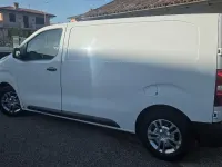 Usata Citroën Jumpy 144 CV (105 kW) 2022 Bianco / pastello Monovolume