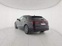 Usata Audi Q8 Sport 231 CV (169 kW) 2025 Nero mythos metallizzato SUV