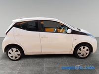 Usata Toyota Aygo Cool 69 CV (50 kW) 2017 Bianco Utilitaria