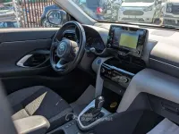 Brugt Toyota Yaris Hybrid Business Edition 92 HK (67 kW) 2022 Hvid MPV