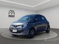 Usata Renault Twingo 90 CV (66 kW) 2018 Grigio / gray Utilitaria