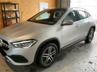 Usata Mercedes GLA200 Progressive 150 CV (110 kW) 2020 Grigio SUV