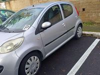 Usata Peugeot 107 54 CV (39 kW) 2006 Argento Utilitaria