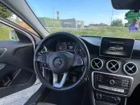 Usata Mercedes A180 Style 109 CV (80 kW) 2016 Bianco Utilitaria