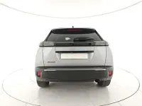 Usata Peugeot 2008 Allure 101 CV (74 kW) 2024 Argento SUV