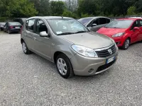 Occasion Dacia Sandero 72 PK (52 kW) 2009 Grijs Sedan