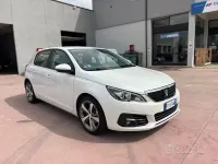 Usata Peugeot 308 GT-line 131 CV (96 kW) 2019 Bianco Berlina