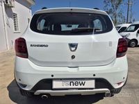 Begagnad Dacia Sandero Stepway 90 HK (66 kW) 2018 Vit Sedan