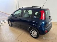 Usata Fiat Panda Lounge 74 CV (54 kW) 2014 Blu Utilitaria