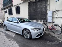 Usata Alfa Romeo Giulia 150 CV (110 kW) 2018 Grigio Berlina