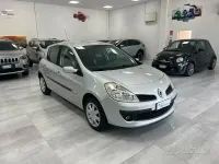 Usata Renault Clio II Rip Curl 75 CV (55 kW) 2008 Grigio Berlina