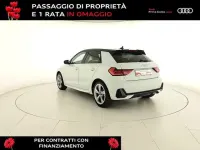 Usata Audi A1 S-Line 150 CV (110 kW) 2024 Bianco ghiaccio metallizzato SUV